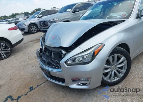 2018 Infiniti Q70 3.7 Luxe from USA, damaged, VIN JN1BY1AP9JM180871